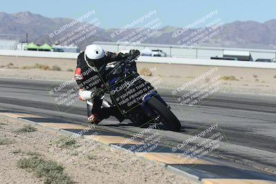 media/Oct-30-2025-Racers Edge (Thu) [[dabbdaf680]]/3-B Group/Session 3 (Turn 15 Inside)/